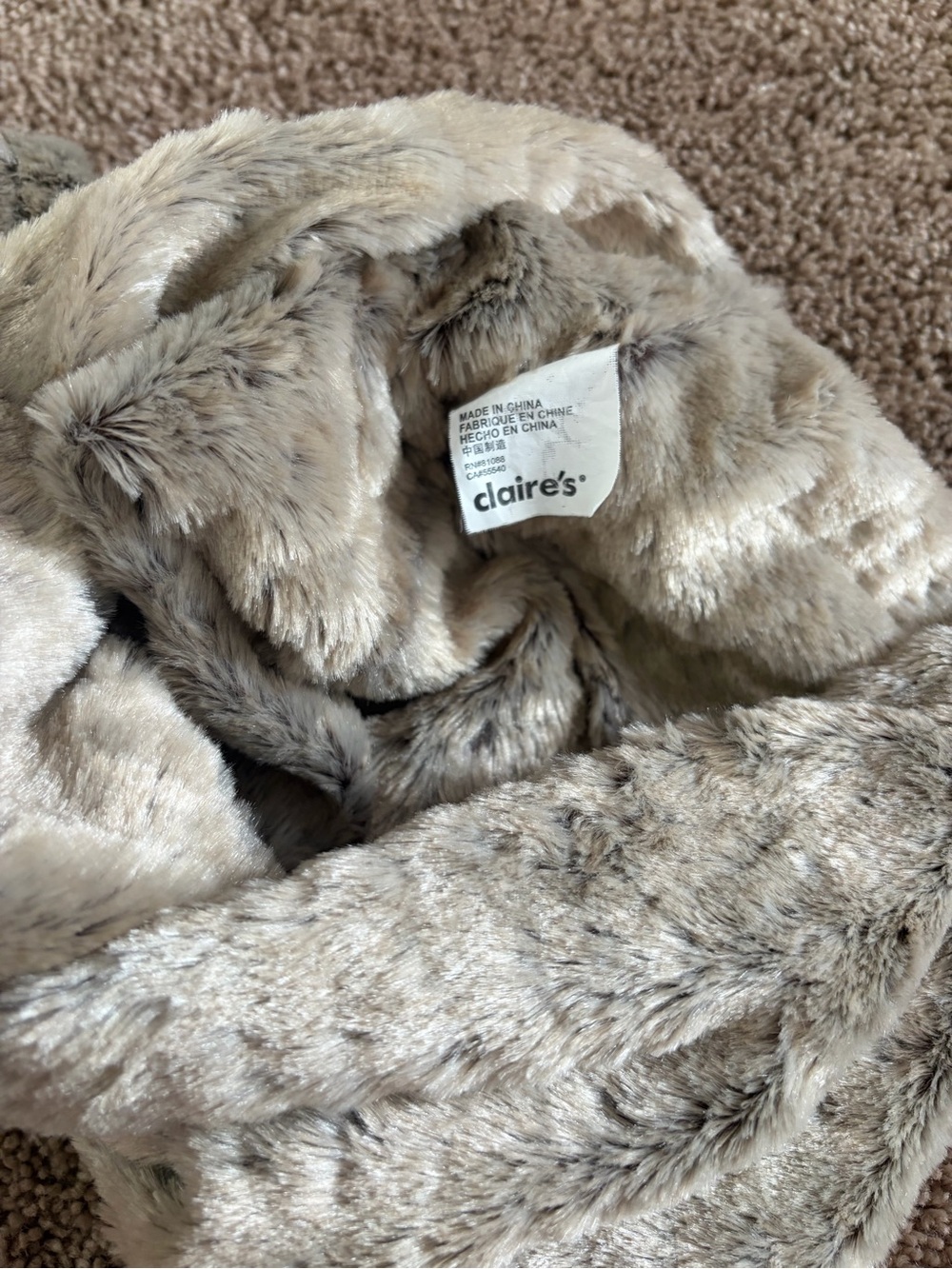 claire's Plush Faux Fur Scarf in Taupe